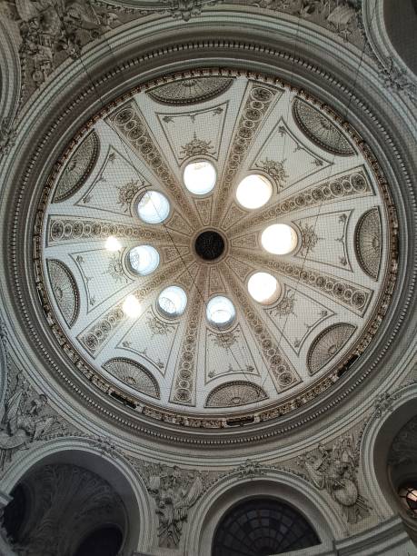 istock Walking in Vienna. Austrian urban walk 1435646055