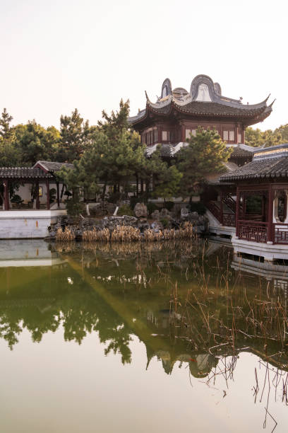 istock A traditional garden in the Jiangnan style 1435706044