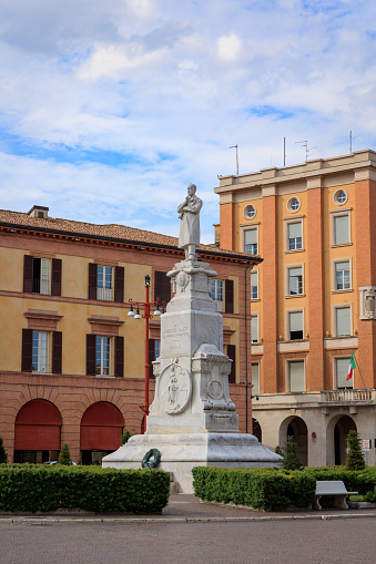 Forlì city square, Piazza Aurelio Saffi