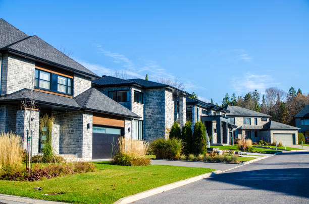 istock Nice and big modern houses in the suburb 1435891101