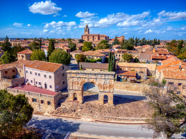 aerial view of roman arch of medinaceli is a roman triumphal arch located in medinaceli, spain. - rome cityscape aerial view city imagens e fotografias de stock