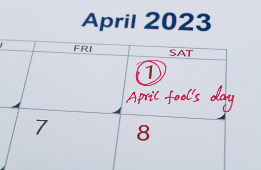 Red mark on the calendar at April 1.