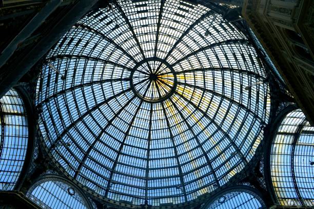 cupola di vetro - dome glass ceiling skylight foto e immagini stock