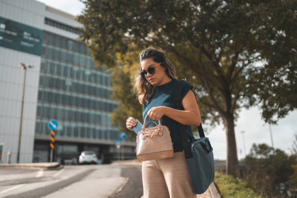 istock Business woman 1436083148