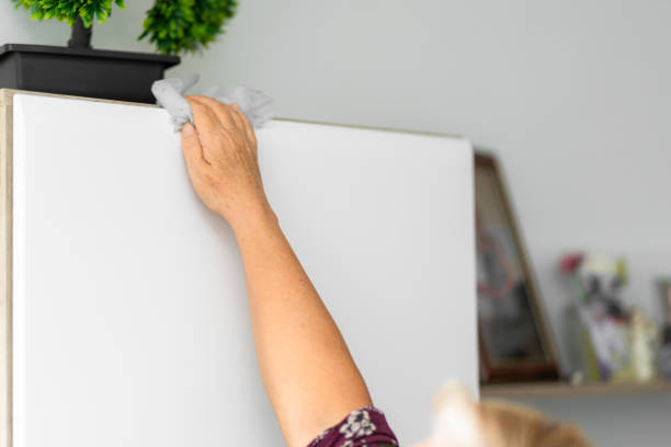 istock Senior woman doing daily chores 1436100639