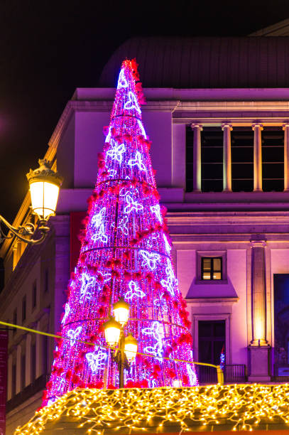 istock christmas tree decoration in a modern city center at night 1436101393