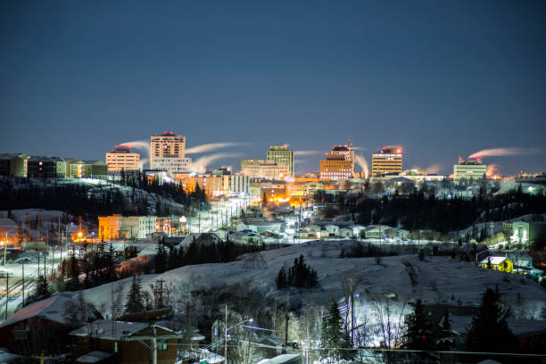 yellowknife - yellowknife zdjęcia i obrazy z banku zdjęć