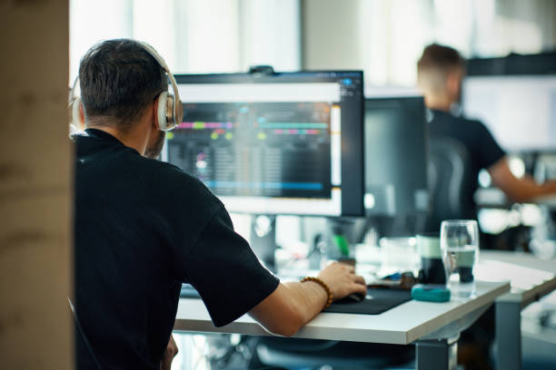 Software Developer Back 200+ Answer Back Code Stock Photos, Pictures & Royalty-Free Images - iStock