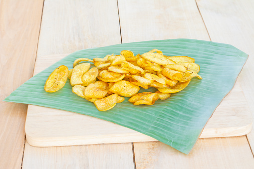 sun-dried banana fried on banana leaf