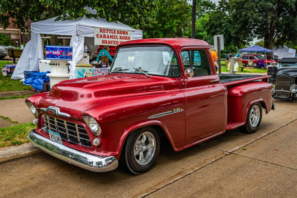 picape chevrolet 3100 de 1955 - 1955 - fotografias e filmes do acervo