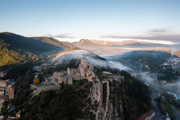 istock Sisteron, France 1436385231