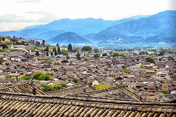 It is the most ancient communities of Lijiang.The lives of the people are still traditional, simple life.