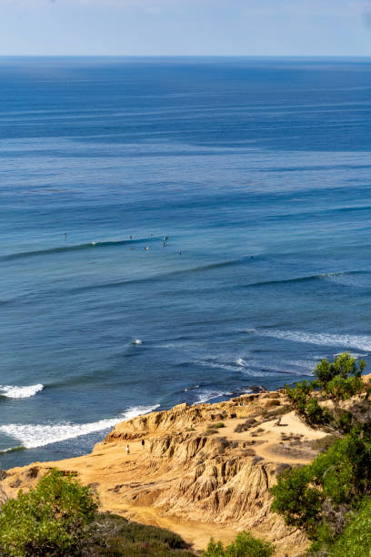 istock Sunset Cliffs surf break in San Diego, California 1436449854