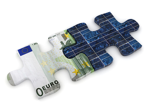 Solar panels renewable energy efficiency euro money savings