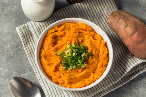 Healthy Homemade Mashed Sweet Potatoes with MIlk and Butter