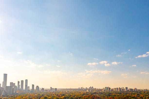 istock Downtown and Rosedale at dusk in Autumn, Toronto, Canada 1436573338