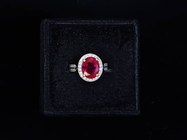 istock Indian Jewellery Gold and Diamond 1436596222
