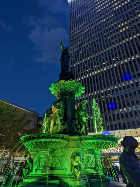 istock Cincinnati Fountain Square Tyler Davidson Fountain 1436597838