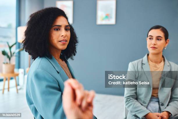 Leader Manager Or Black Woman Boss In A Meeting Collaboration Brainstorming Or Team Building For Women Empowerment Corporate People Discussion Planning And B2b Communication Speaker In A Circle Stock Photo - Download Image Now