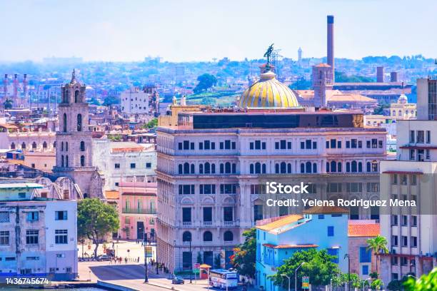 Old Havana Colonial Building Stock Photo - Download Image Now - Havana, Old-fashioned, Retro Style