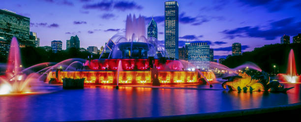 istock Buckingham Fountain Dusk, Chicago, IL 1436844145