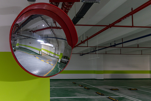 Steering convex lens of underground garage