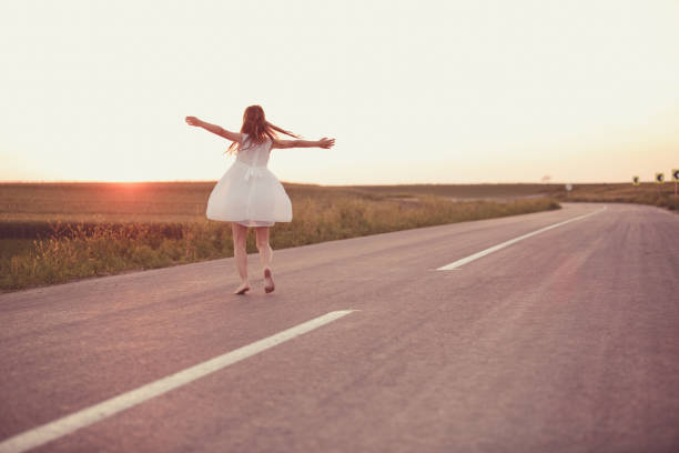 The happiness of a road with no limits