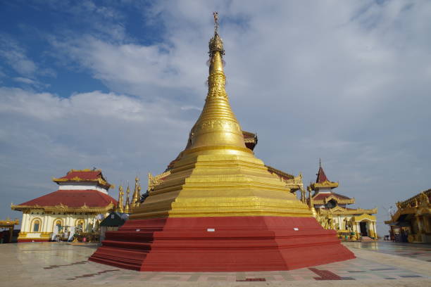 kyeik than lan pagoda in Mawlamyine