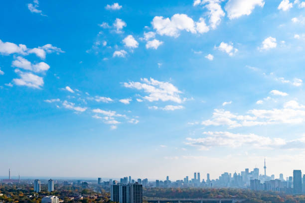 istock Downtown and Rosedale at dusk in Autumn, Toronto, Canada 1437074839
