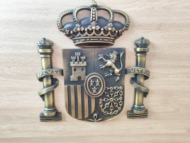 геральдика испании - coat of arms nobility lion spain стоковые фото и изображения