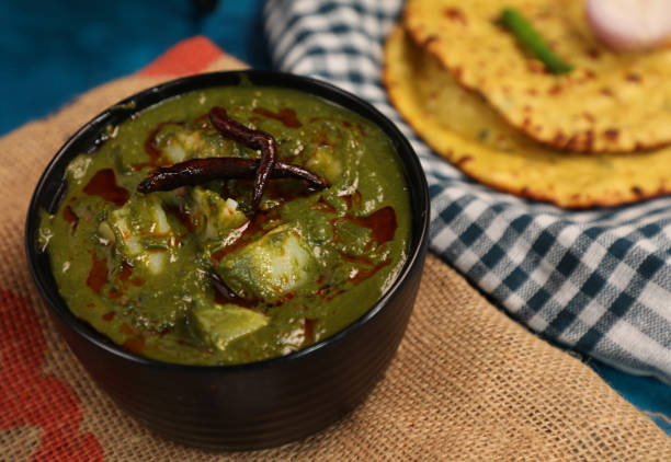 istock Dhaba style aloo palak 1437118854
