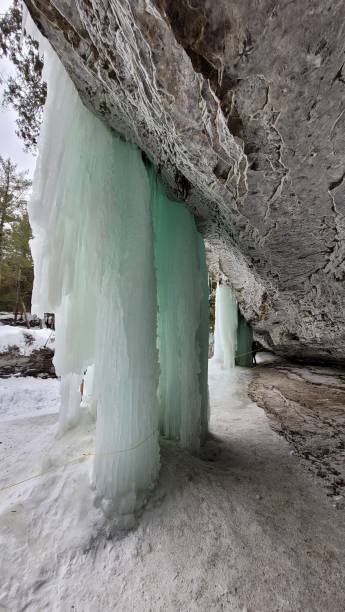 istock Behind the ice of Portneuf (photo4) 1437147972