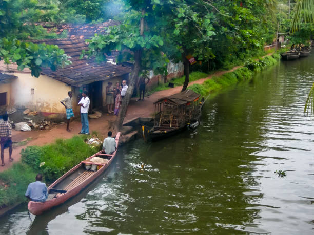 Alappuzha, Kerala, India - nov 13, 2005: Canoe traffic in the Backwaters