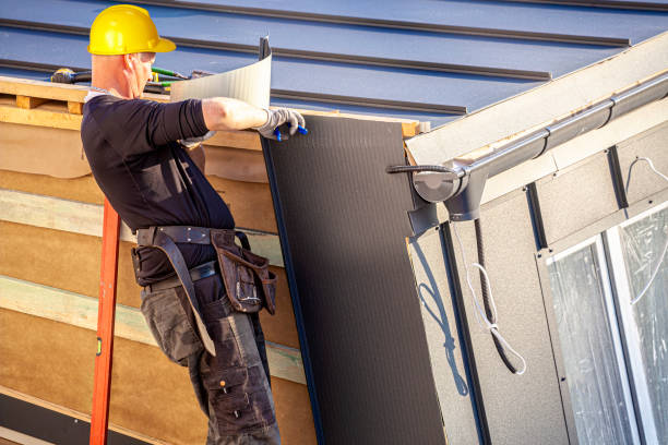 istock Roofer installs the sheet on the facade 1437219882