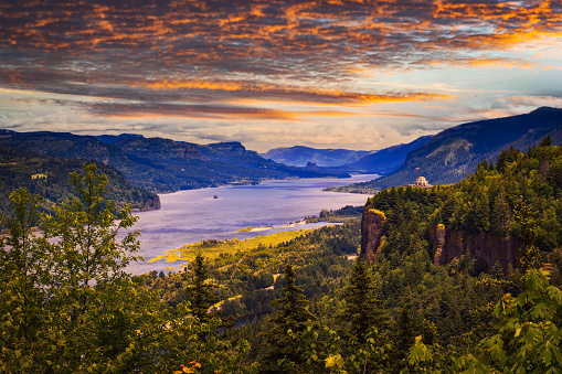Sunset over Crown Point, Vista House and the Columbia River Gorge National Scenic Area, Oregon, USA.