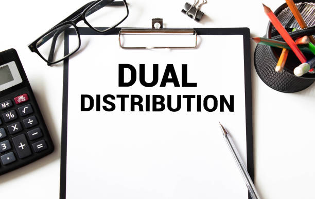 istock text Dual Distribution on white paper, business concept. 1437271828