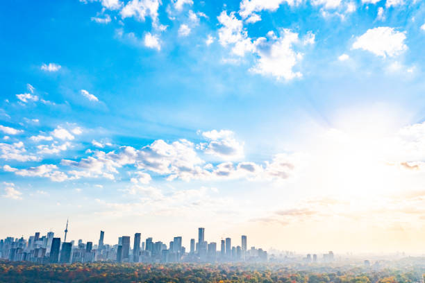 istock Downtown and Rosedale at dusk in Autumn, Toronto, Canada 1437355032