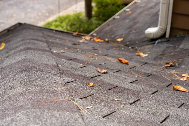 istock Uneven roof shingles 1437359345