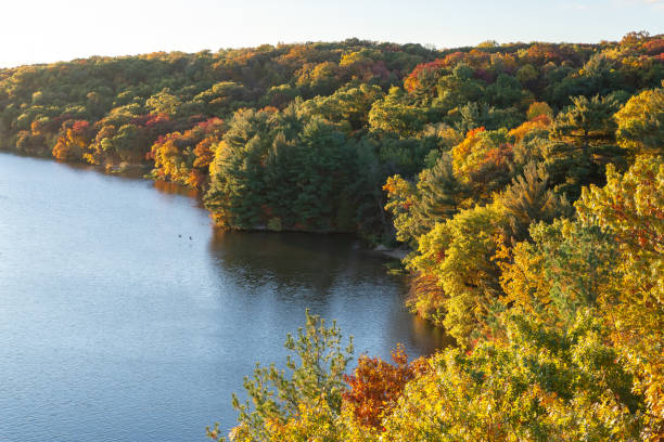 istock Autumn landscape at Starved Rock. 1437361038