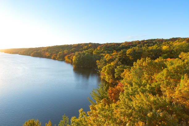 Autumn landscape at Starved Rock.