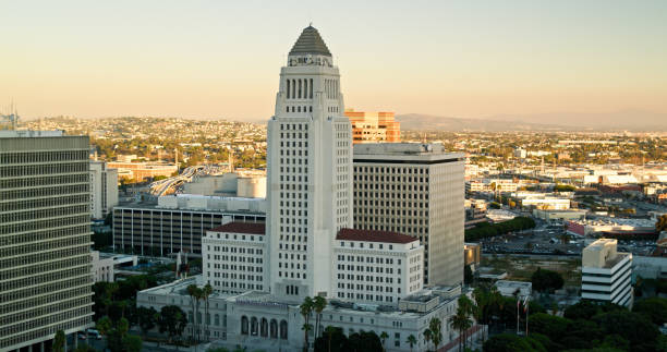 aerial shot of los angeles city hall and government buildings in downtown los angeles, california - los angeles city hall imagens e fotografias de stock