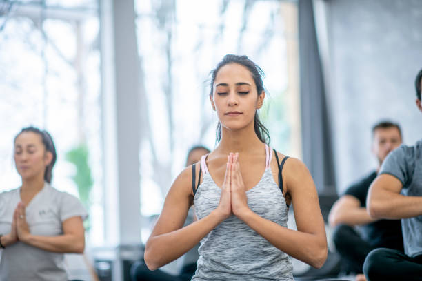 istock Mature Adult Yoga Class 1437379051