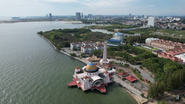 istock The Straits Mosque of Malacca 1437392609