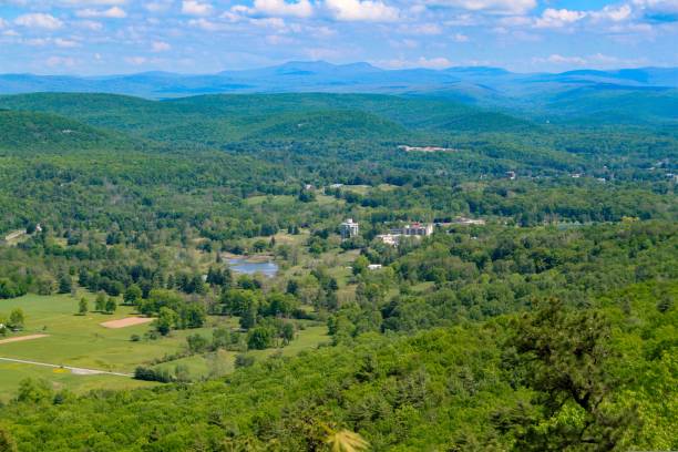 istock Hudson Valley Shawngunk Mountains Scenic Byway Overlook on Rt 52 1437454409