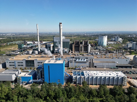 Paper Mill located in the „Hürth“ industrial park near the city of Cologne. The mill was established in 2002 and has one of the most modern paper machines in Europe, producing newsprint from 100% recovered paper. The investment sum amounted to 280 million euros.