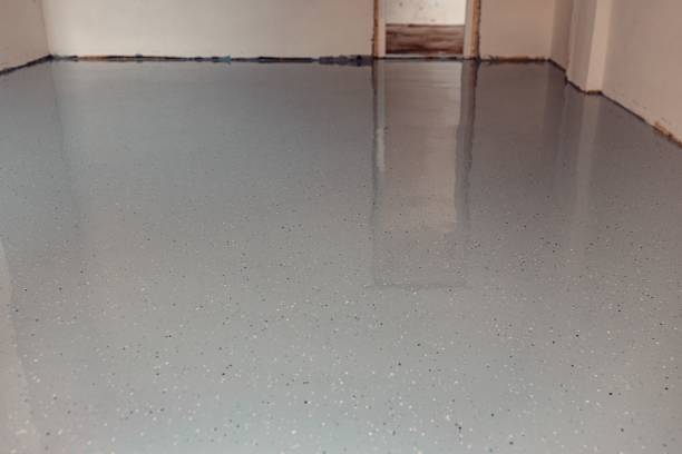 istock View of a painted floor in gray color 1437527708