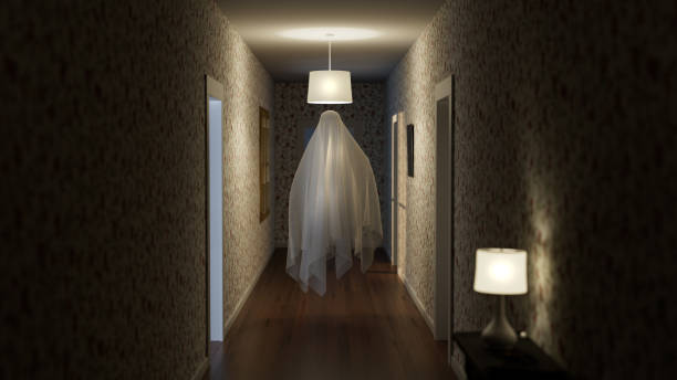 fantasma in casa - horror monster spooky movie foto e immagini stock