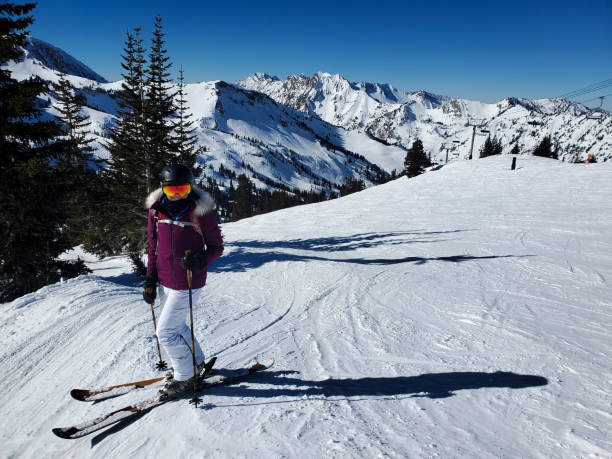 istock Expert mature woman mogul skier. 1437544503