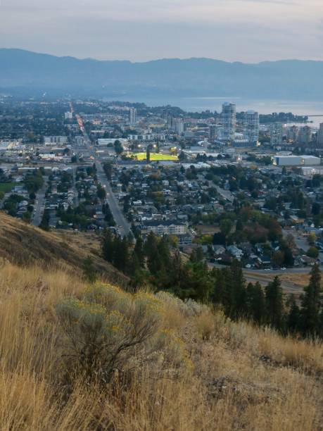 istock Kelowna at Dusk 1437562960