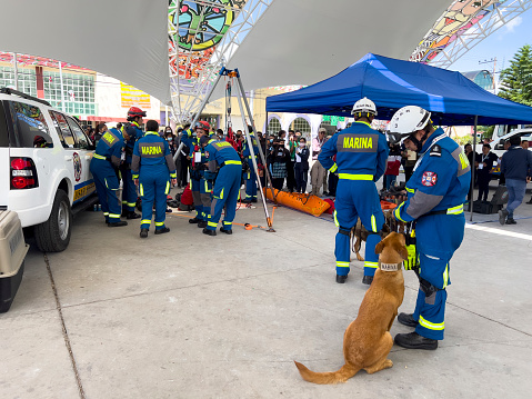 Atenco, Mexico, September 23rd, 2022. Members of the Mexican Navy Search and Rescue Team demonstrating equipment and technics to people of the Atenco Municipality, during a disaster risk reduction event.